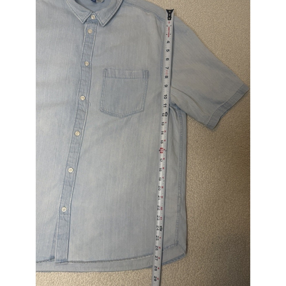 H&M Mens Chambray Button Up Shirt Size XL Short Sleeve Light Blue Casual - Picture 3 of 4
